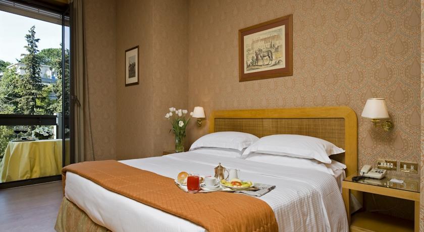 Polo Hotel Рим Екстериор снимка