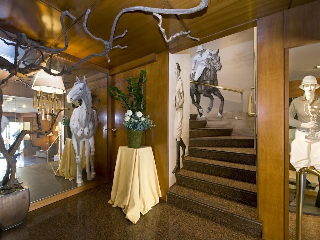 Polo Hotel Рим Екстериор снимка