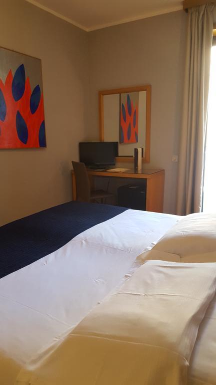 Polo Hotel Рим Екстериор снимка