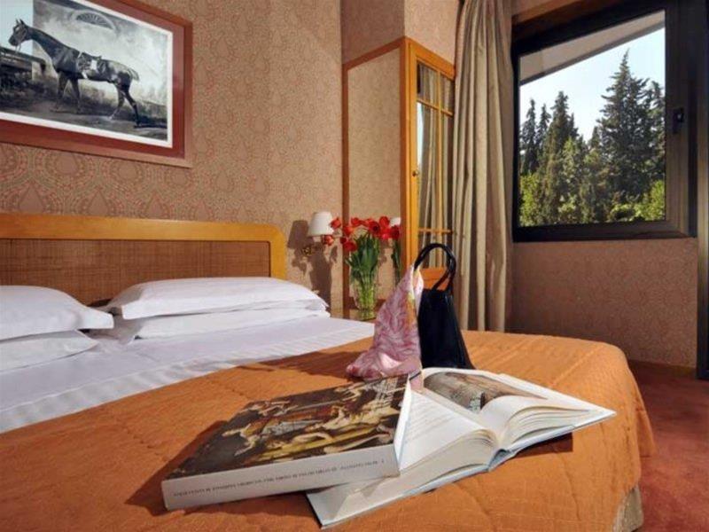 Polo Hotel Рим Екстериор снимка